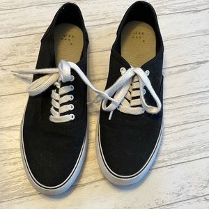 Black Tennies with White Rubber sole and shoe Laces, Size 10